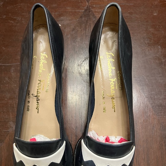 Salvatore Ferragamo Loafers - Picture 3 of 11